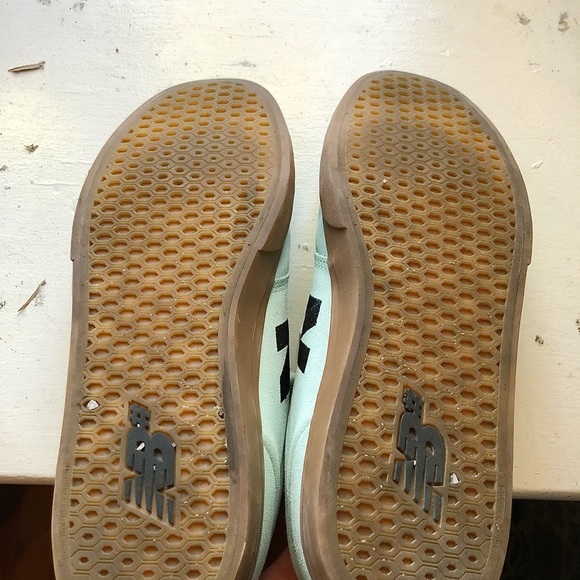 New Balance Shoes size 11.5 - Picture 4 of 4